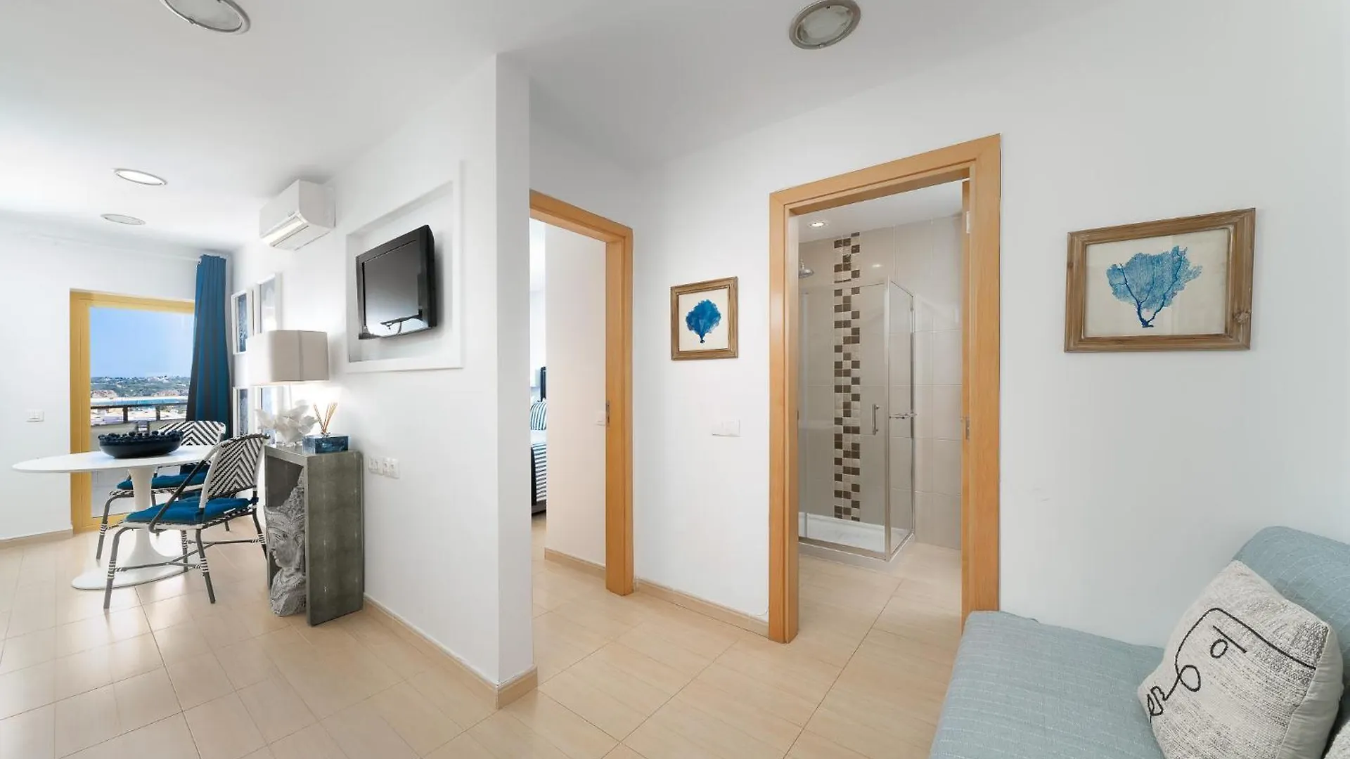 Stylish Apartment With A View And Beach Portimao