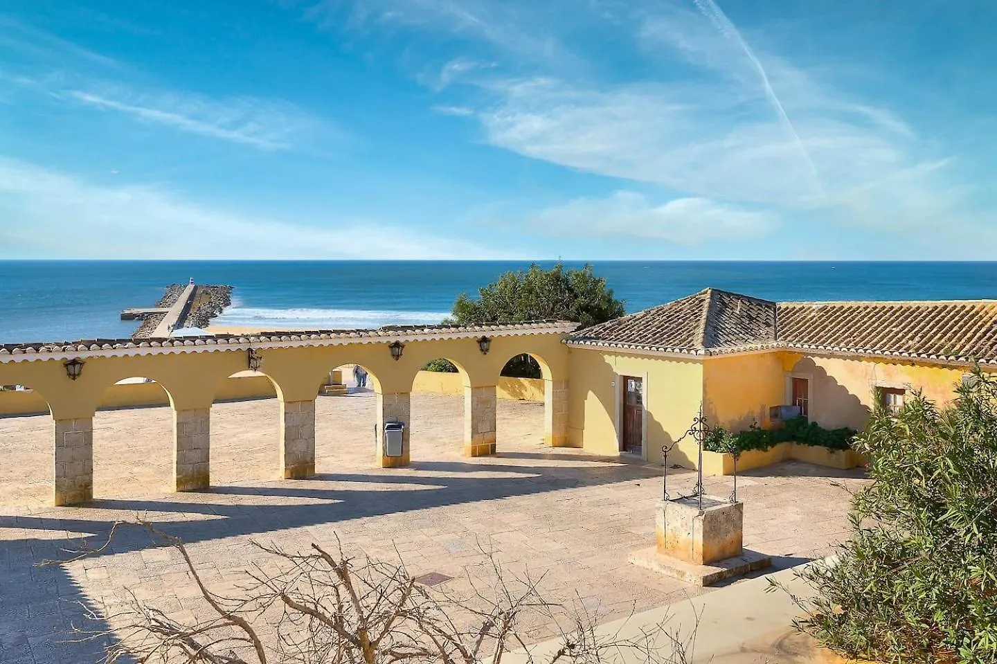 Stylish Apartment With A View And Beach Portimao