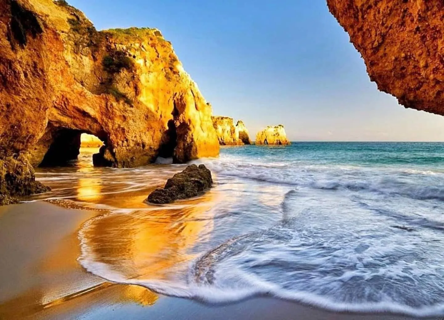 Stylish Apartment With A View And Beach Portimao