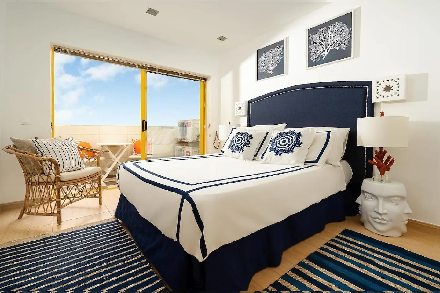 Stylish Apartment With A View And Beach Portimao